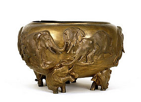 Meiji Japanese Bronze Elephant Hibachi Planter Bowl Pot